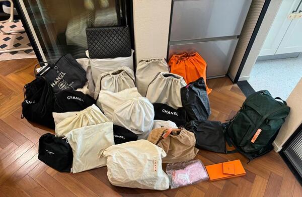 攀枝花米易县回收奢侈品衣服.jpg